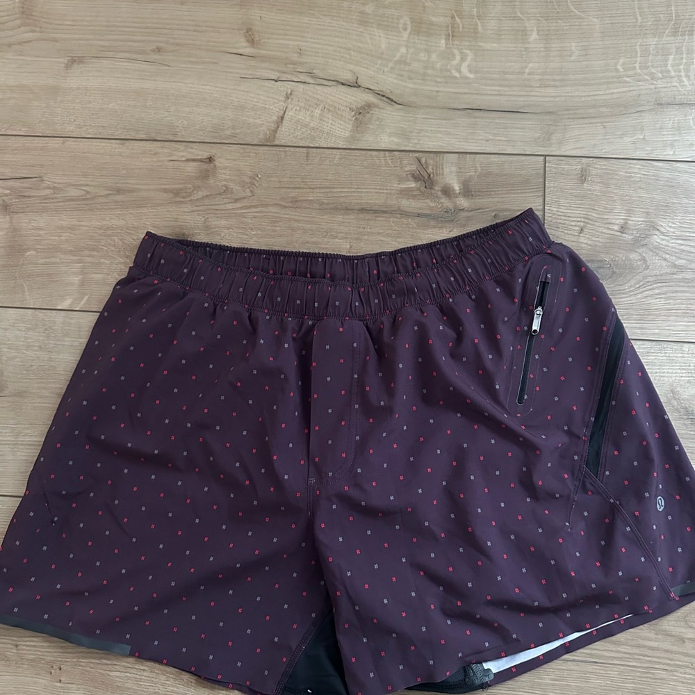 Lululemon Swim Short w/ Liner 5”
